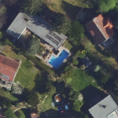  Großer Pool